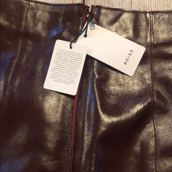 Reiss Hanna Oxblood Patent Leather Midi Skirt - Picture 7 of 8